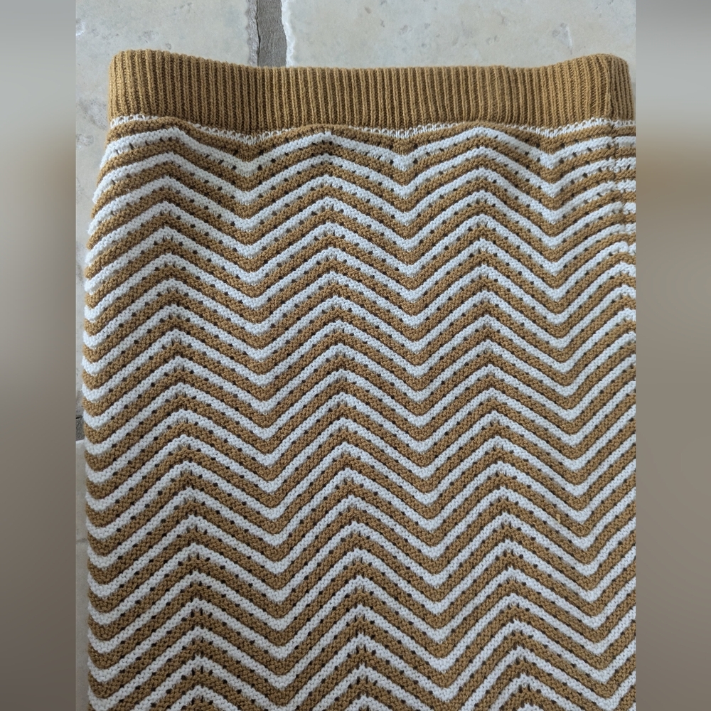 Willow & Wind Knit Stretch Bodycon Skirt - Picture 5 of 5